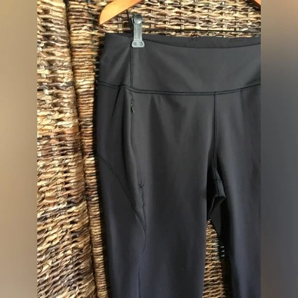 ATHLETA - Picture 7 of 15